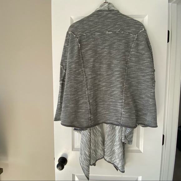 Free People In the Loop Waterfall Front, French Terry Grey Jacket w Zipper Cuffs - Picture 12 of 15